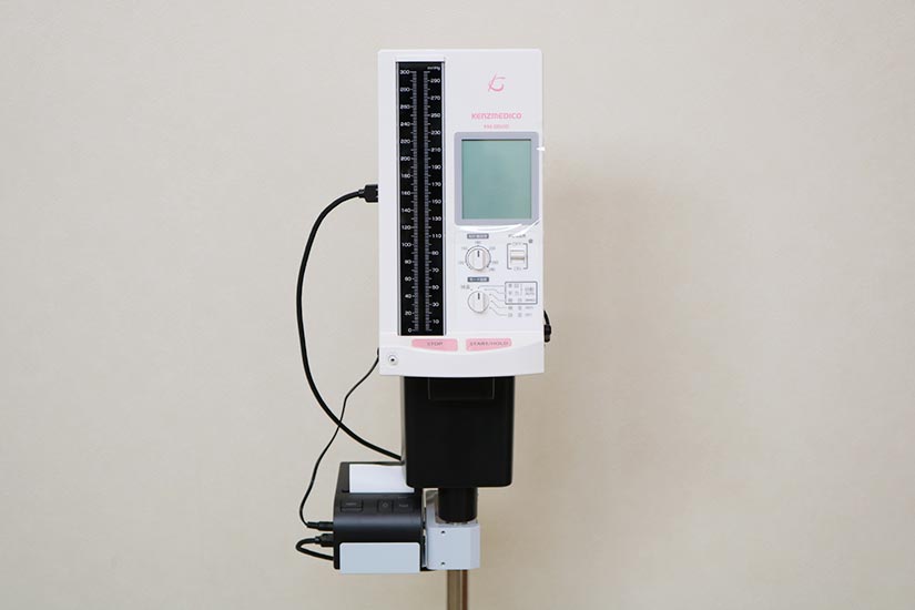 自動血圧計（起立性調節障害検査用）